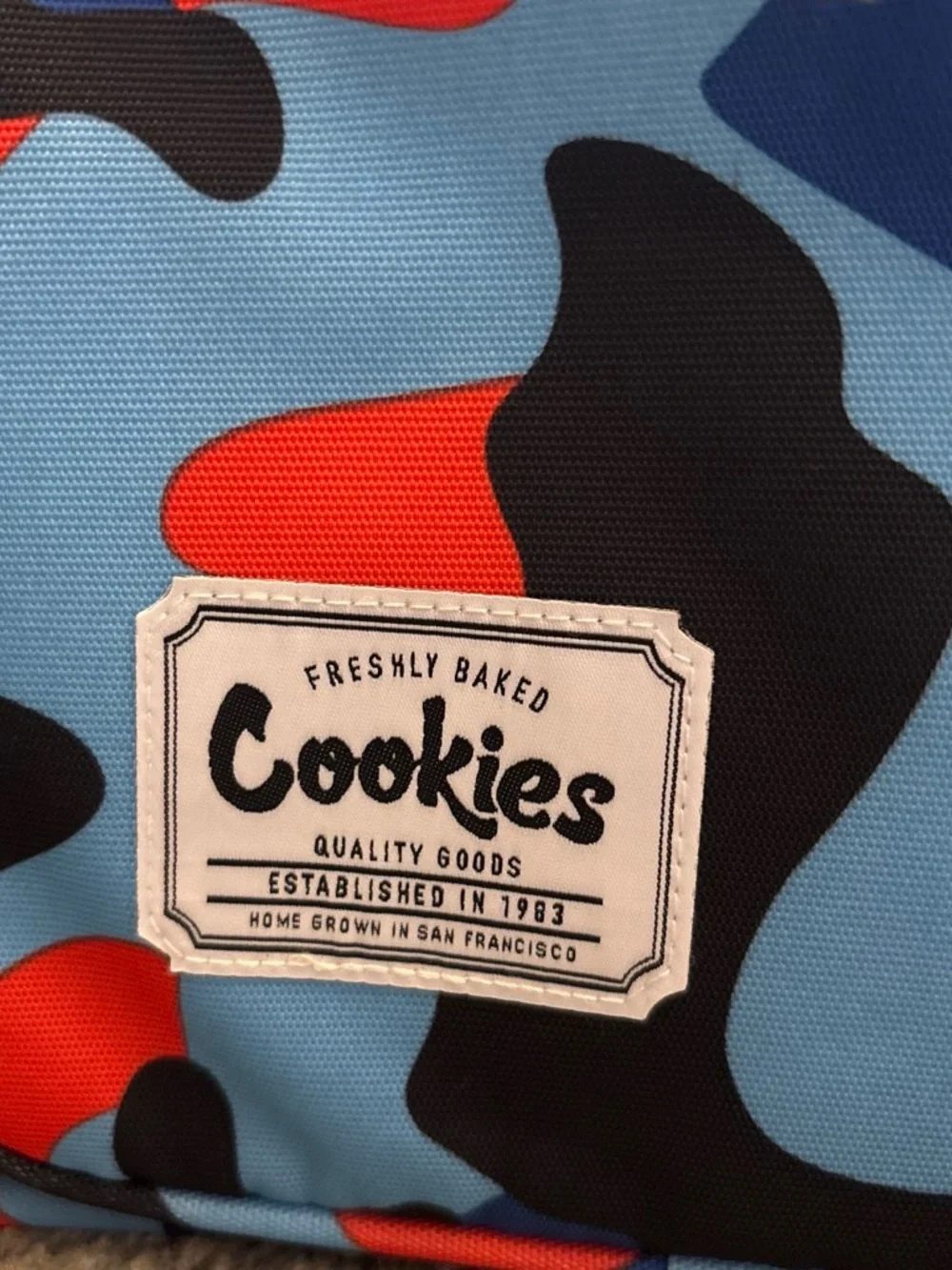 Cookies carry gear